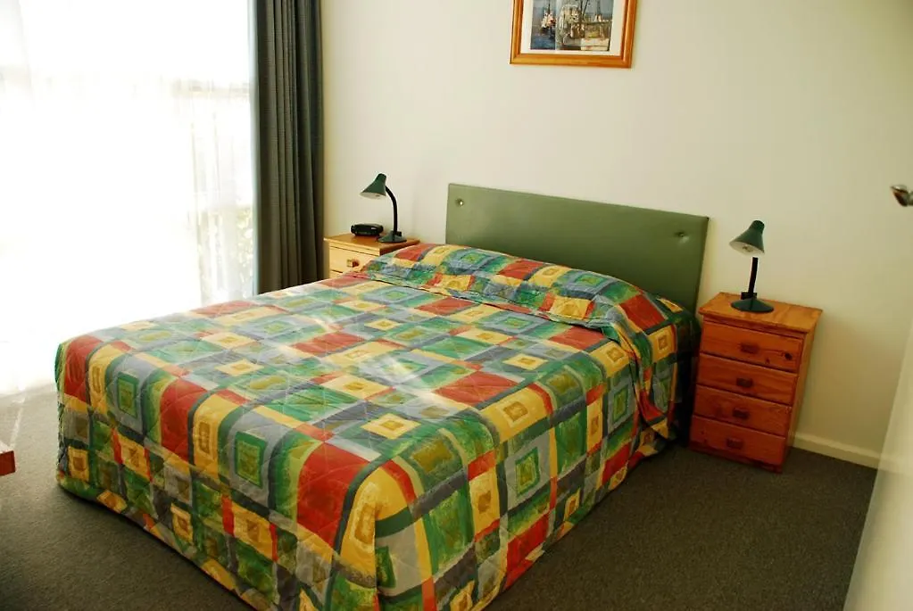 Mermaid Holiday Units Merimbula Australia