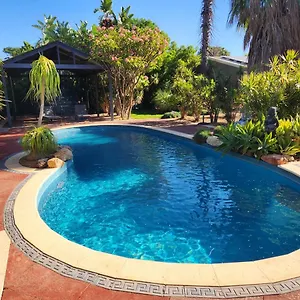 Guest house Haven Hideaway Near Airport